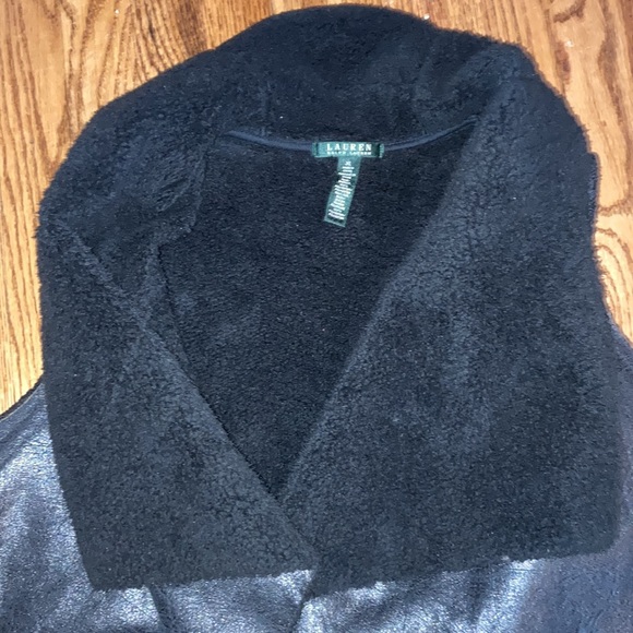 Ralph Lauren Shearling Faux Fur Black vest❄️ - Picture 2 of 6